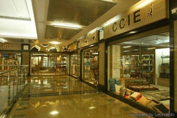 Galaxy Hotel & Spa Ґурґаон Інтер'єр фото